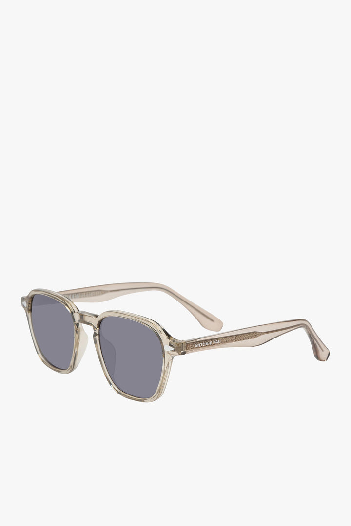 ‘BROOKLYN’ CLEAR