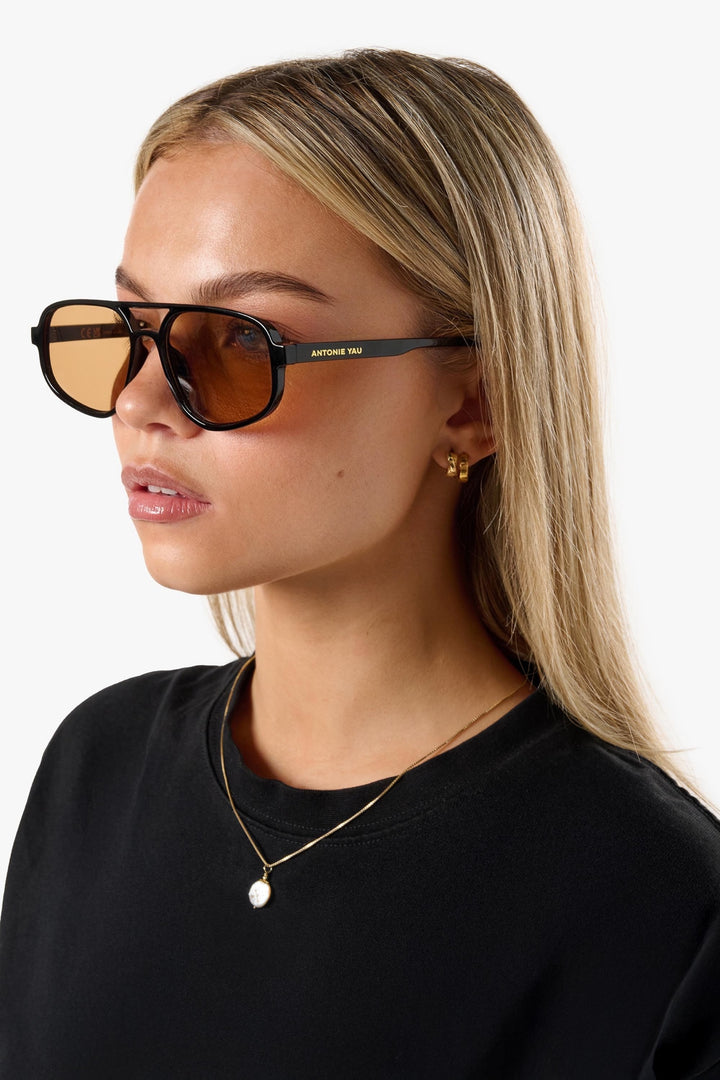 'NINA' BLACK